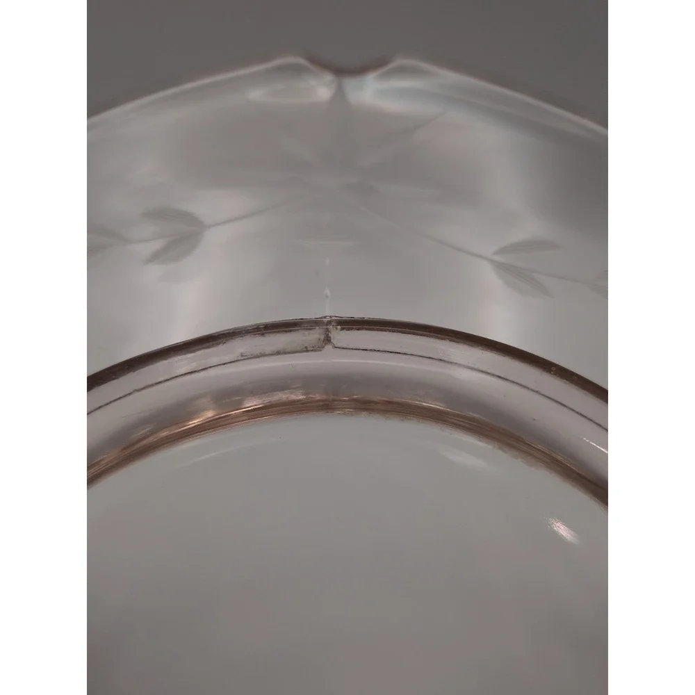 Vintage Pink Depression Glass Etched Leaf Bon Bon Dish with Handles 7x5x3 - Picture 9 of 14